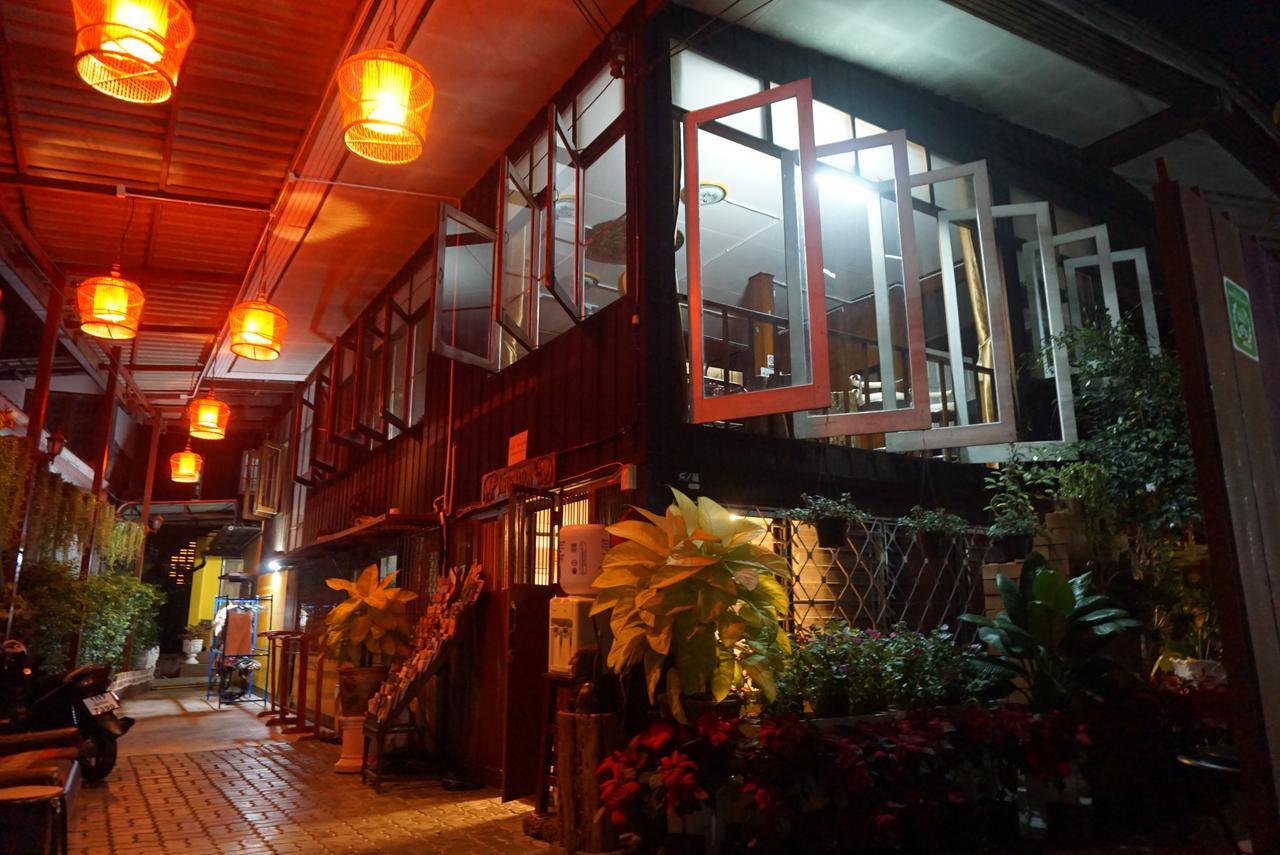 Golden Fort Guesthouse Chiang Mai Zewnętrze zdjęcie