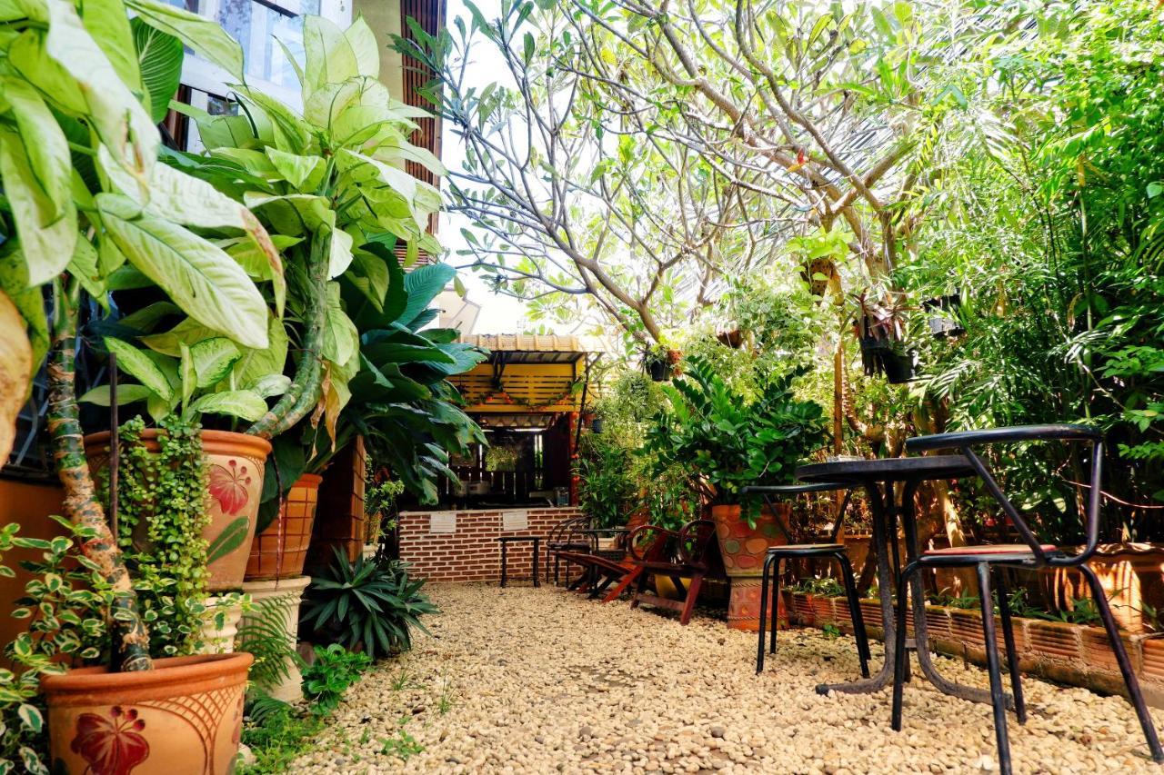 Golden Fort Guesthouse Chiang Mai Zewnętrze zdjęcie